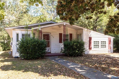 626 Kennan Road NW Huntsville AL 35811