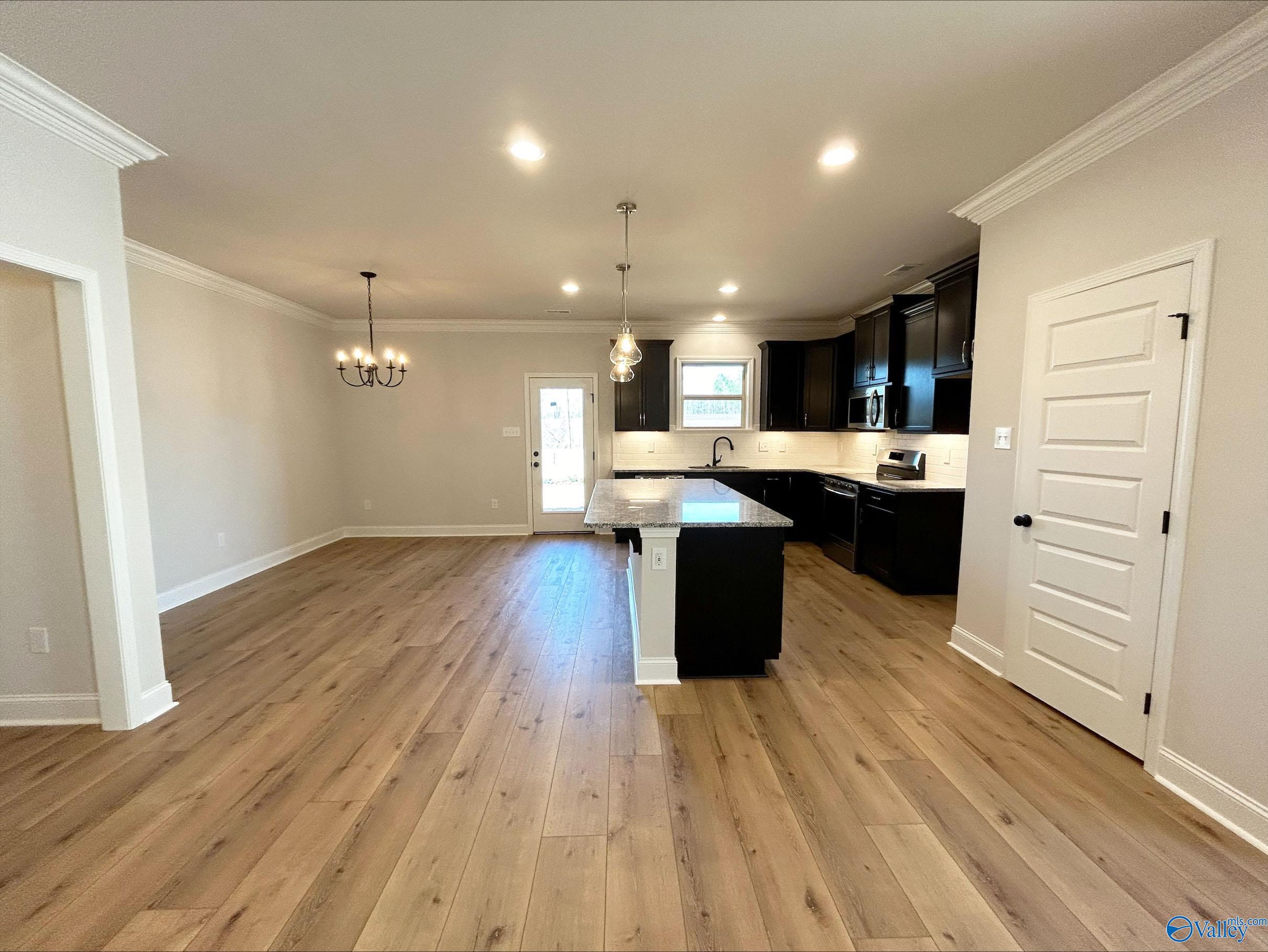 15615 Mizewell Lane, Harvest, Alabama image 4