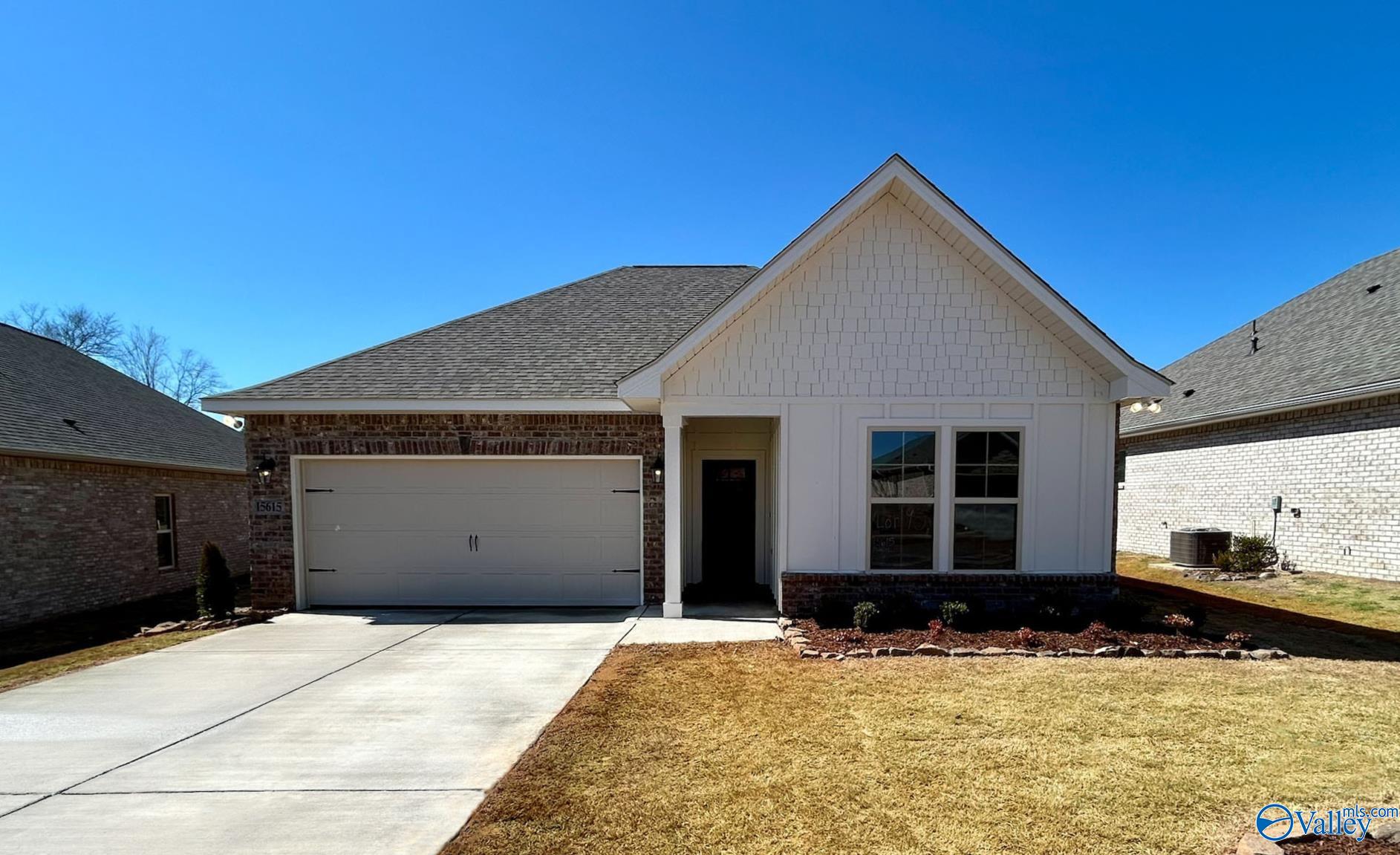 15615 Mizewell Lane, Harvest, Alabama image 1