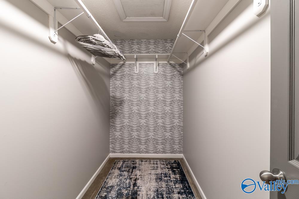 Huntsville, Alabama 35801, United States, 2 Bedrooms Bedrooms, ,2 BathroomsBathrooms,Residential,Active,148681