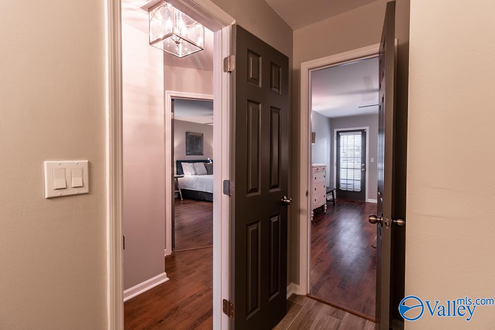 Huntsville, Alabama 35801, United States, 2 Bedrooms Bedrooms, ,2 BathroomsBathrooms,Residential,Active,148681