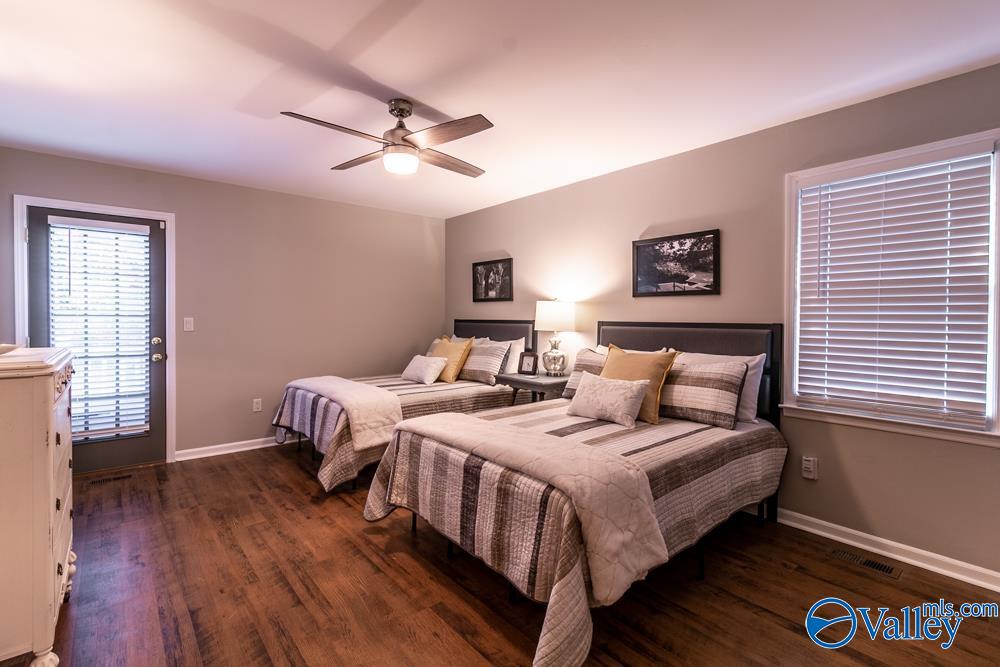 Huntsville, Alabama 35801, United States, 2 Bedrooms Bedrooms, ,2 BathroomsBathrooms,Residential,Active,148681