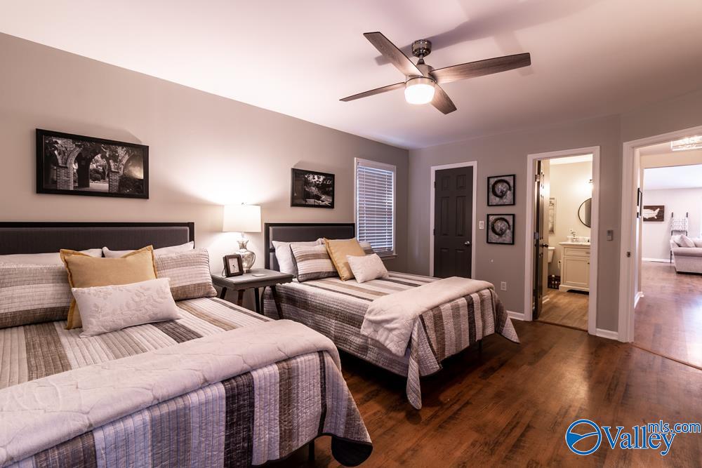 Huntsville, Alabama 35801, United States, 2 Bedrooms Bedrooms, ,2 BathroomsBathrooms,Residential,Active,148681