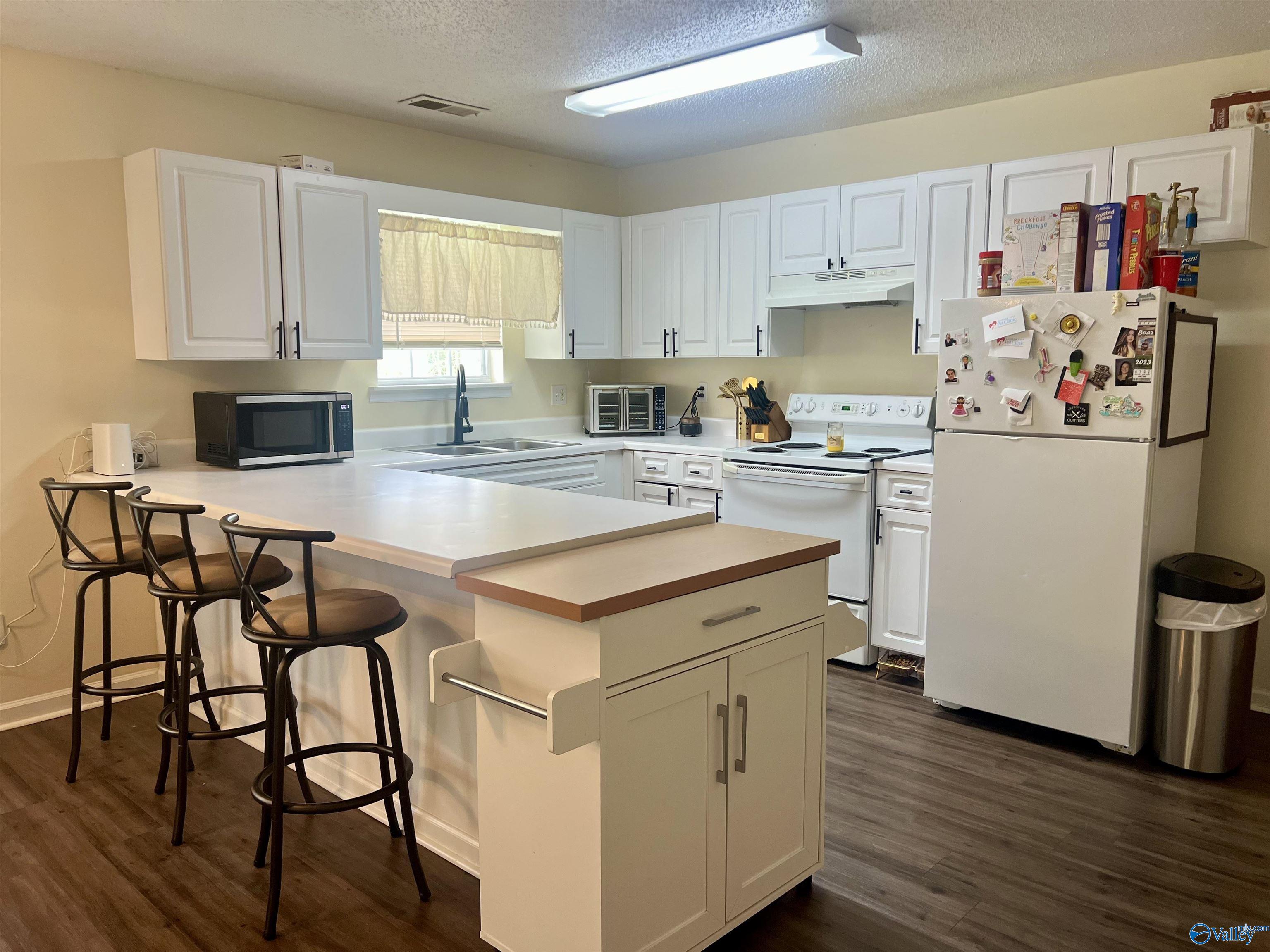 3432 Montrose Avenue, Rainbow City, Alabama image 6