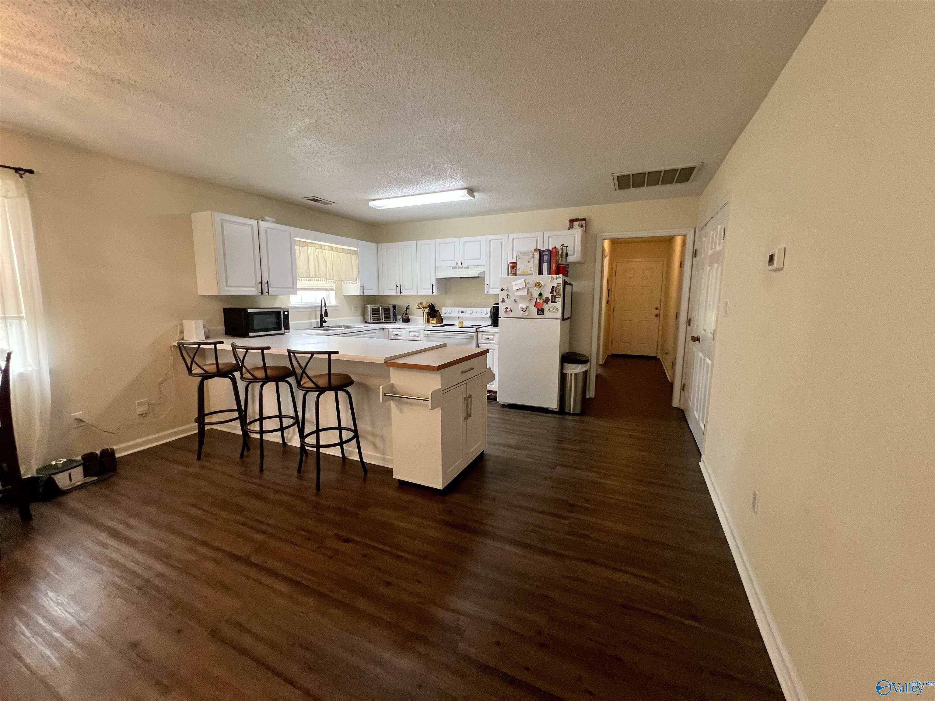 3432 Montrose Avenue, Rainbow City, Alabama image 5