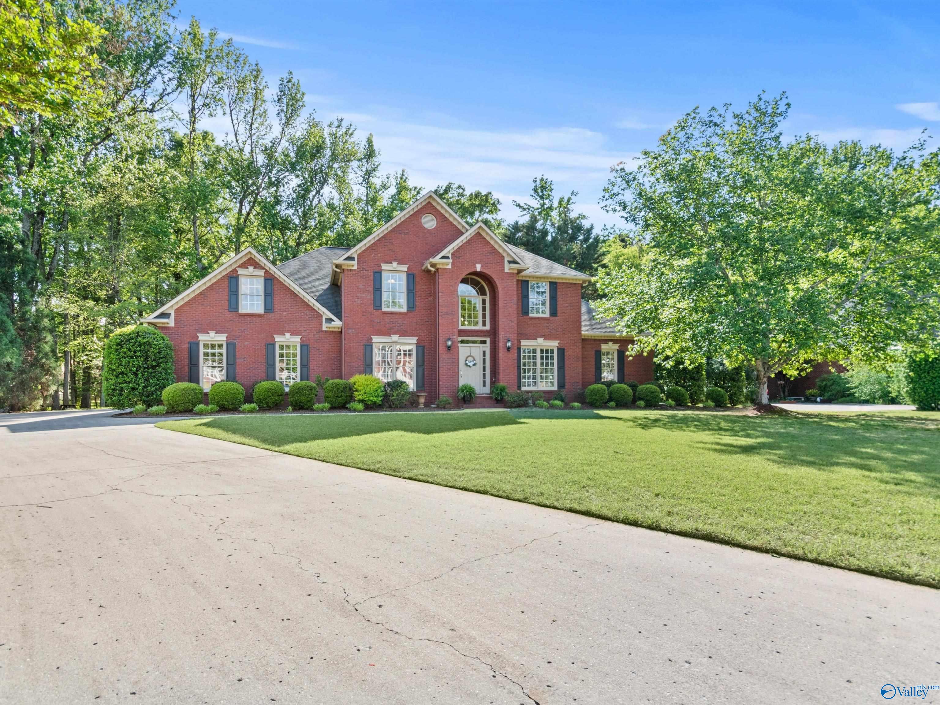 107 Long Creek Drive