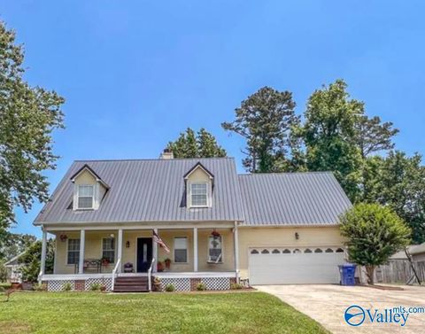 Photo of 1205 Jane Avenue, Albertville, AL 35950 (MLS # 21902272)