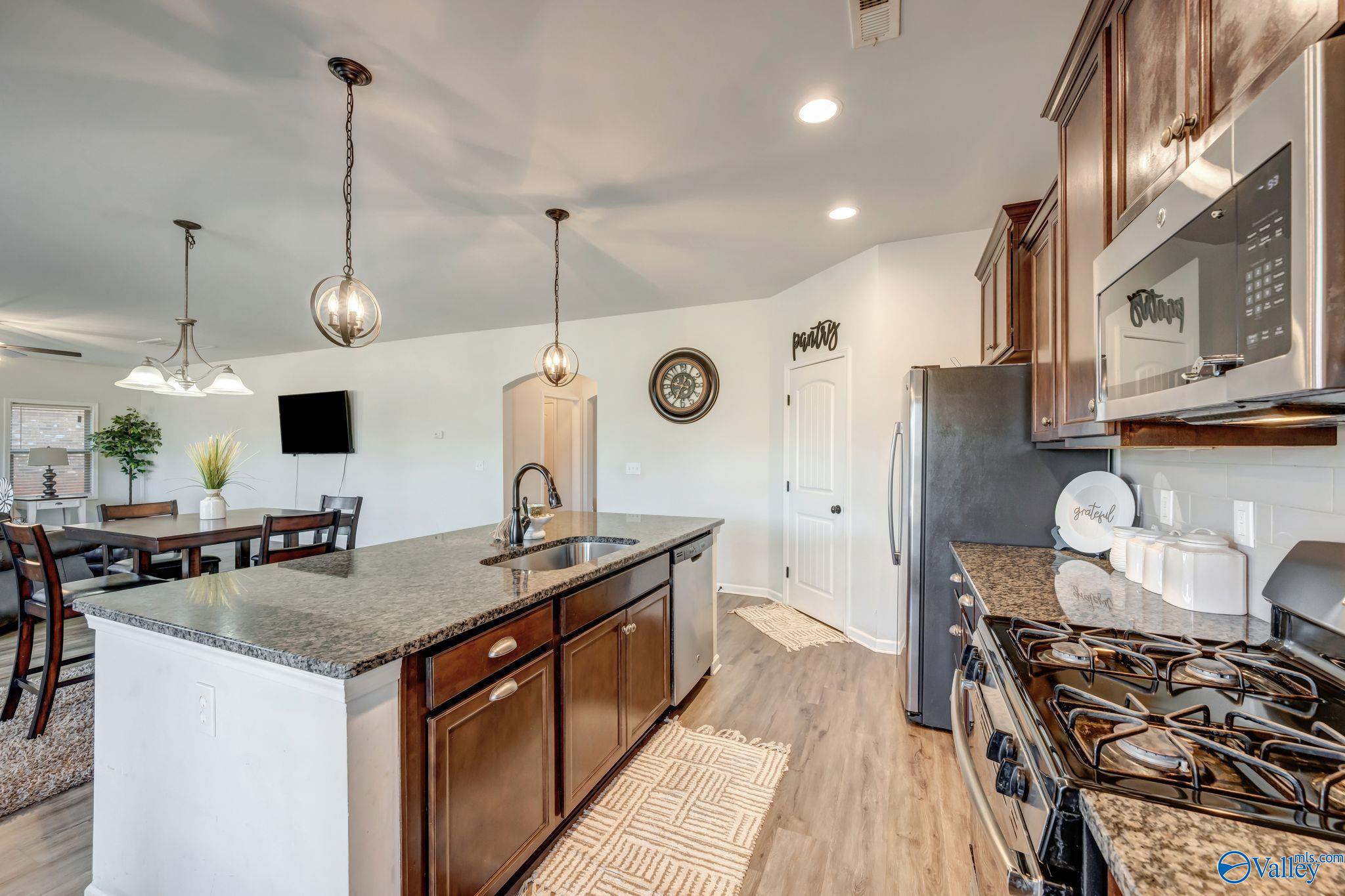 213 Iron Circle, Meridianville, Alabama image 20