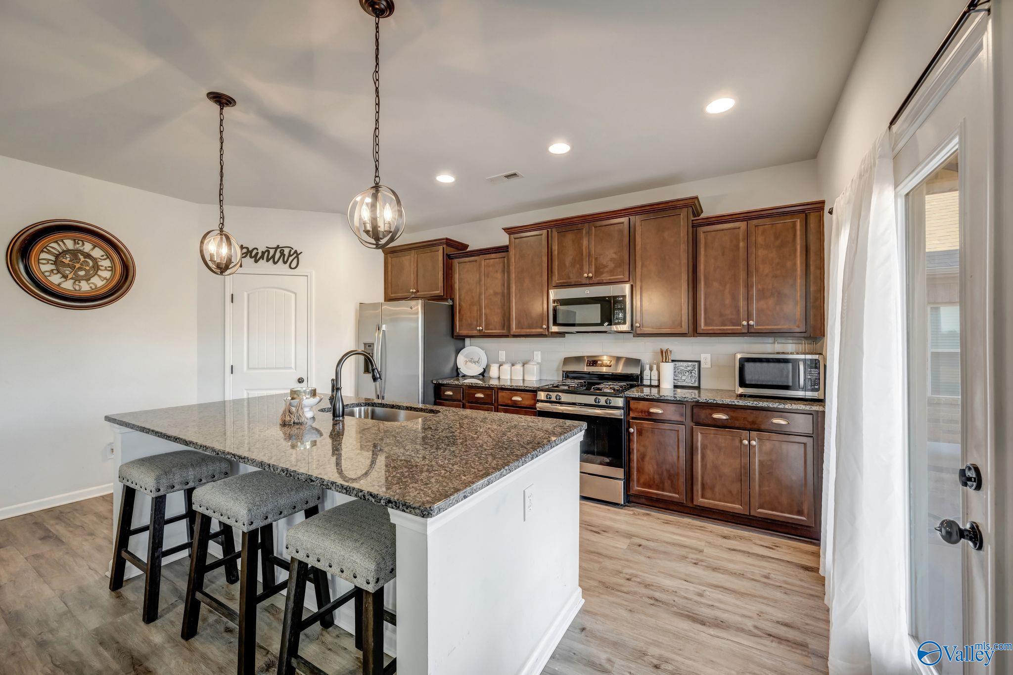 213 Iron Circle, Meridianville, Alabama image 19
