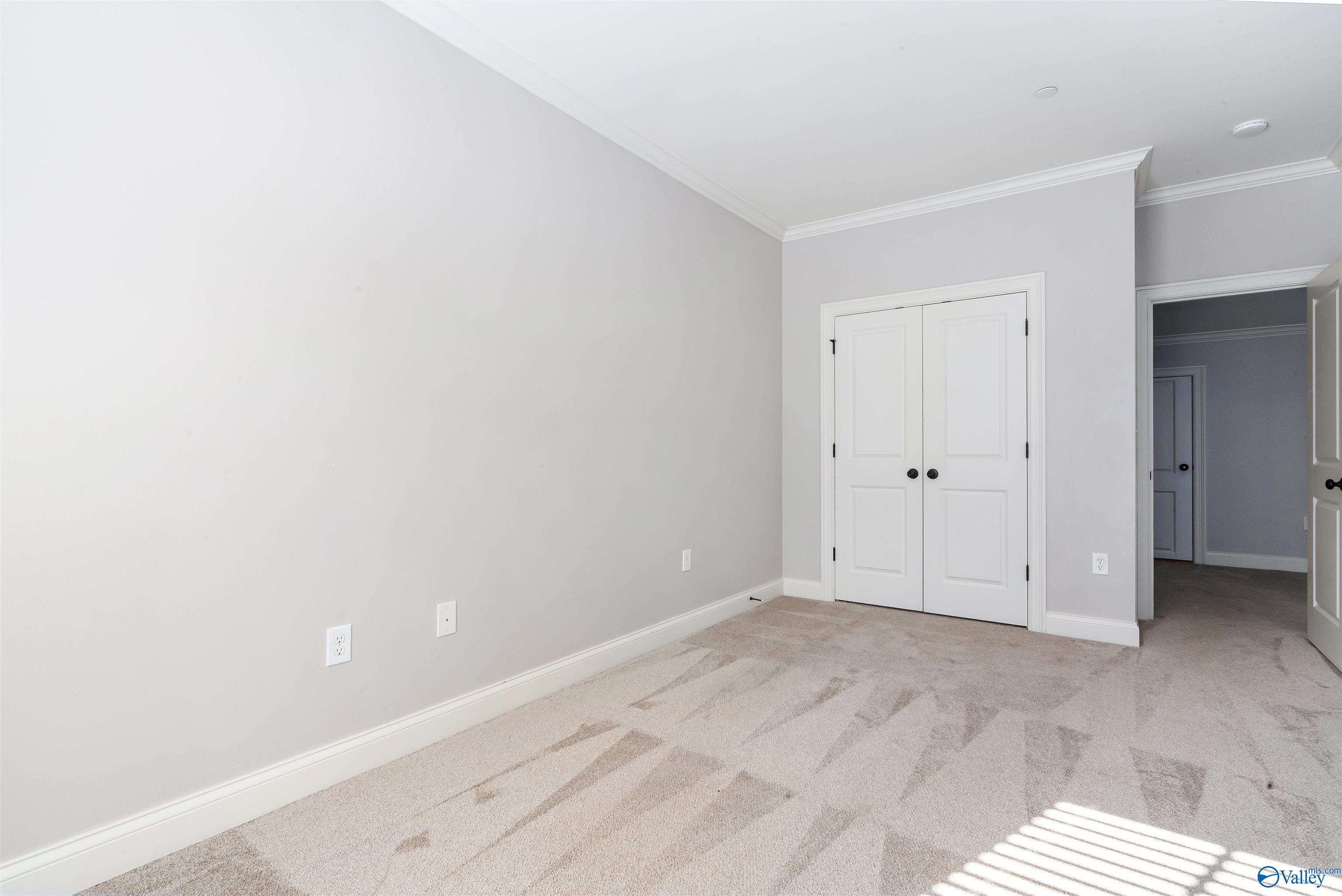 69 Town Center Drive, Huntsville, Alabama image 27