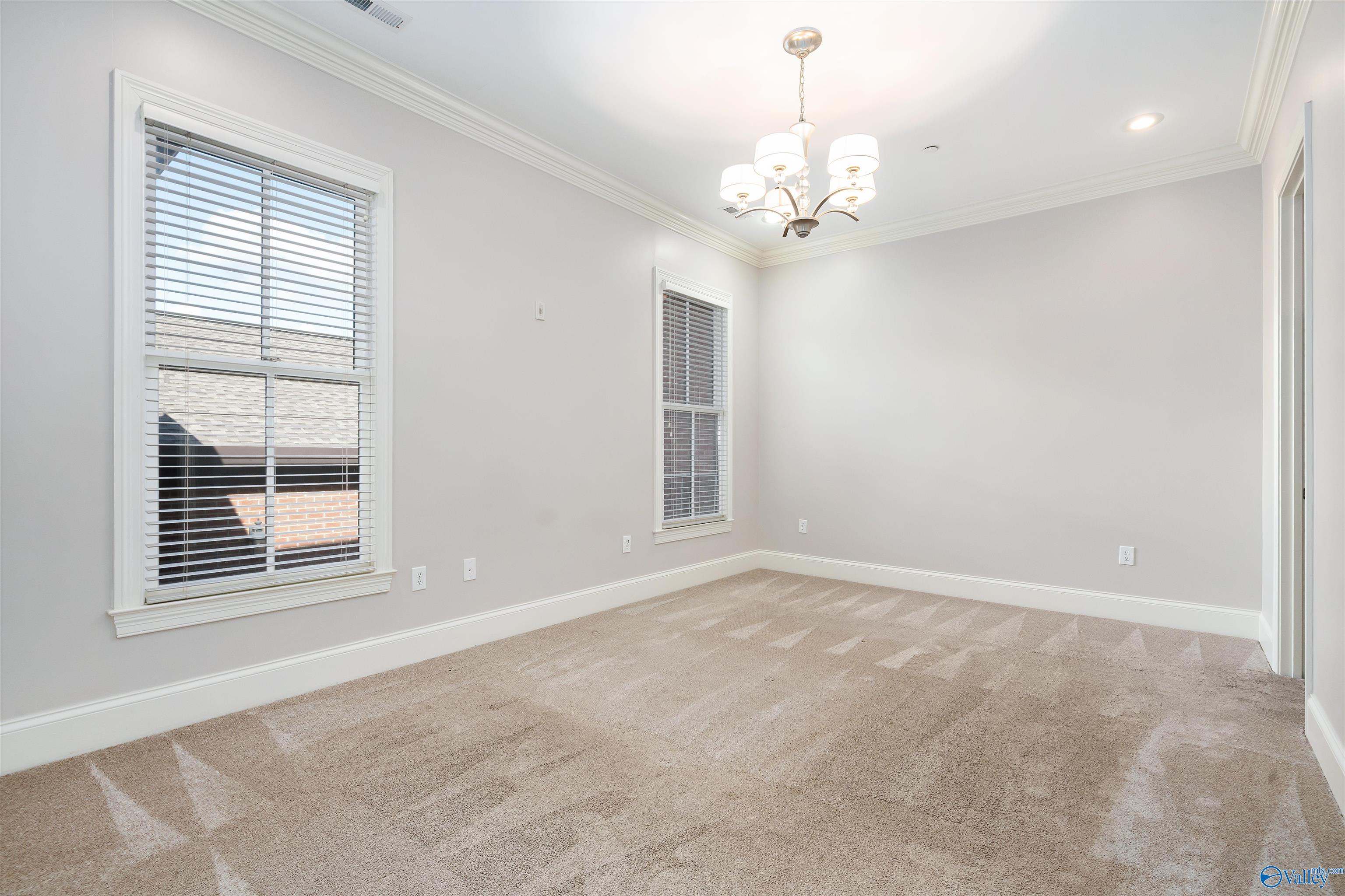 69 Town Center Drive, Huntsville, Alabama image 18