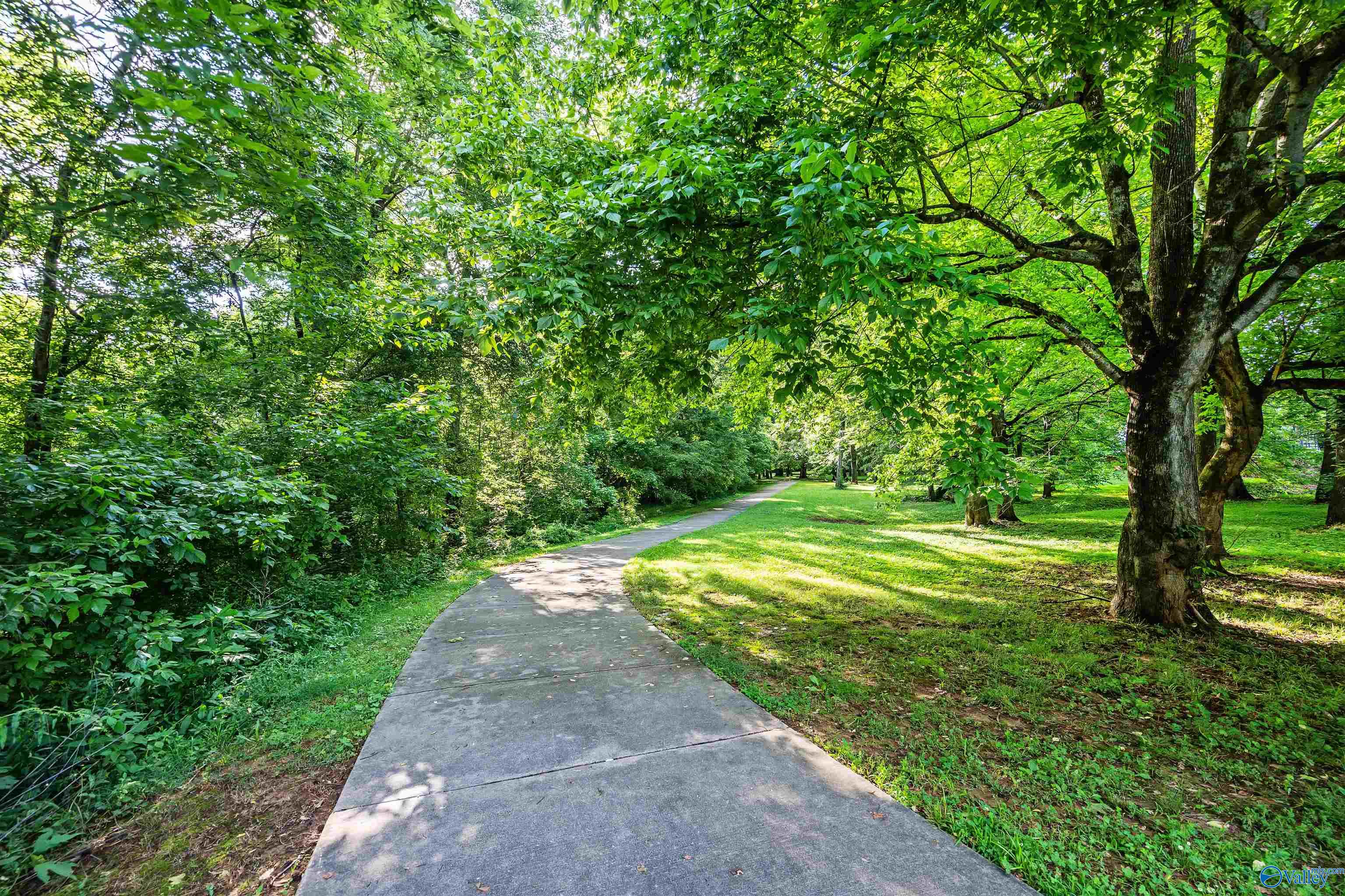 69 Town Center Drive, Huntsville, Alabama image 45