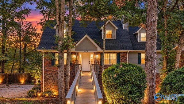 11218 SUNCREST DR SE, HUNTSVILLE, AL 35803 - Image e3bb69a7ca32c7d00322bc9c1c1d759a/3735625995