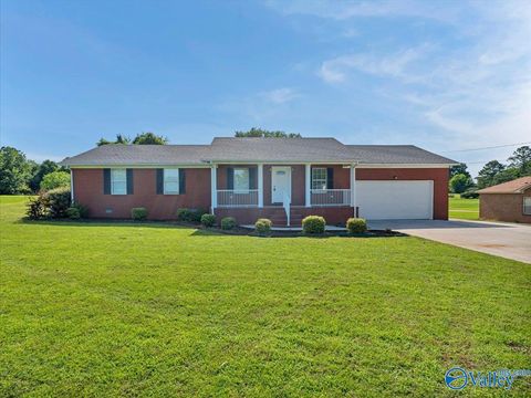 Homes For Sale - 20292 Winfred Drive<br/> Tanner, AL 35671