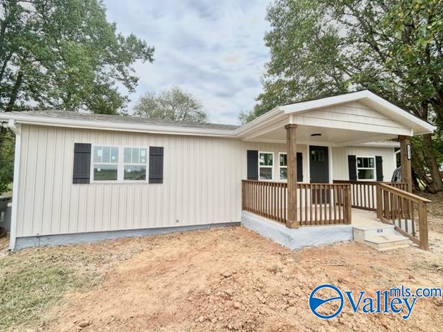 1038 W Limestone Road, Hazel Green, Alabama image 2