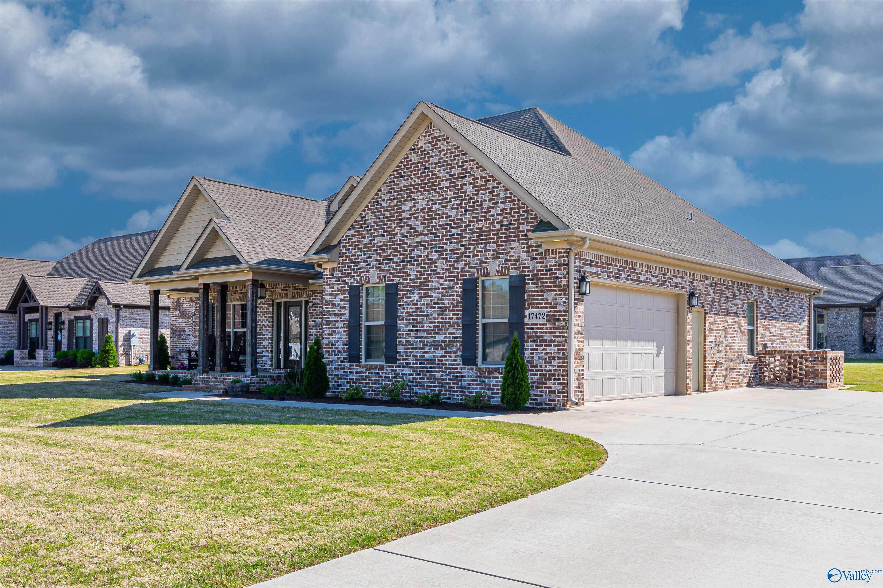 17472 Spring View Drive, Athens, Alabama image 2