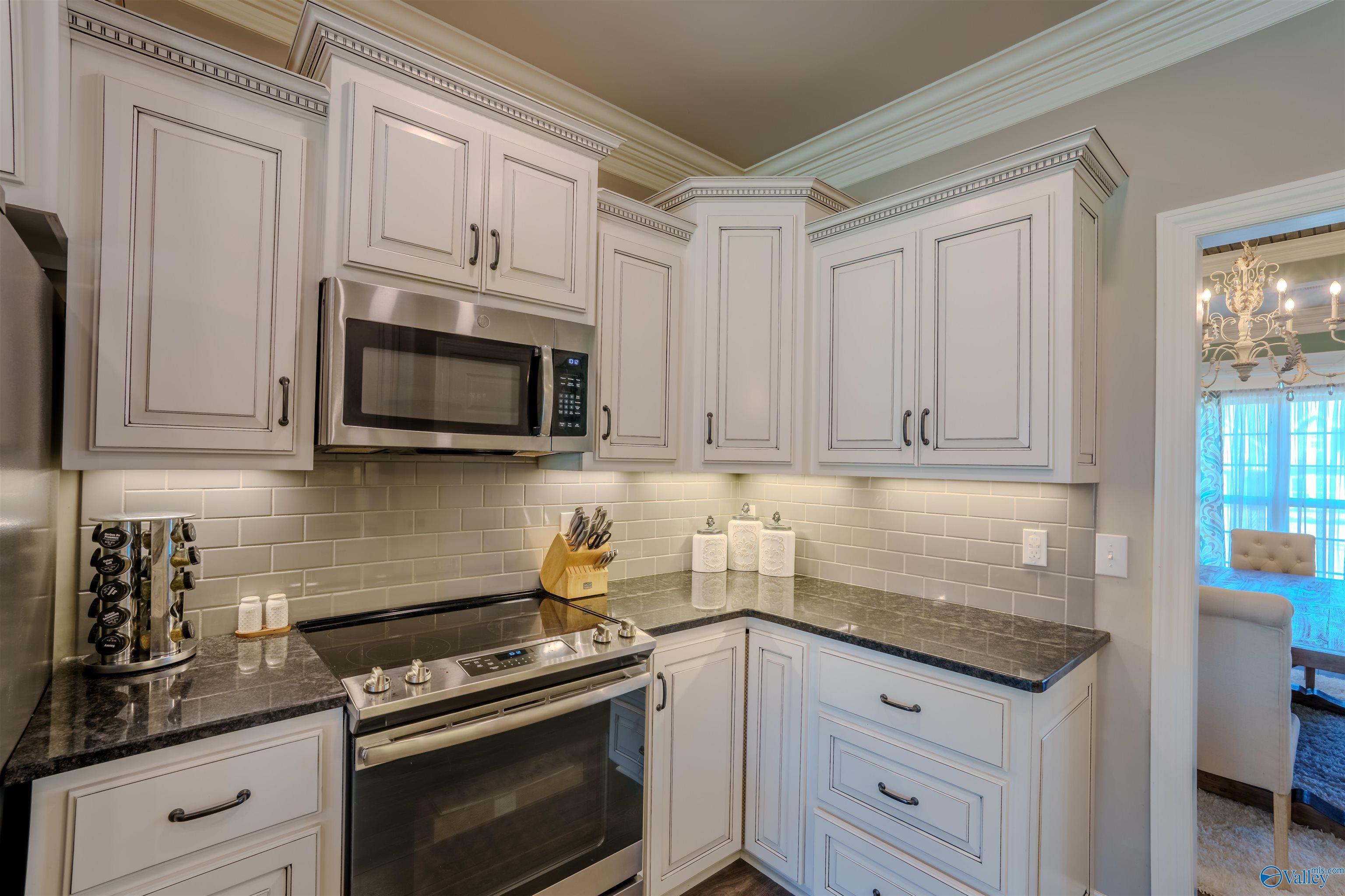 17472 Spring View Drive, Athens, Alabama image 13