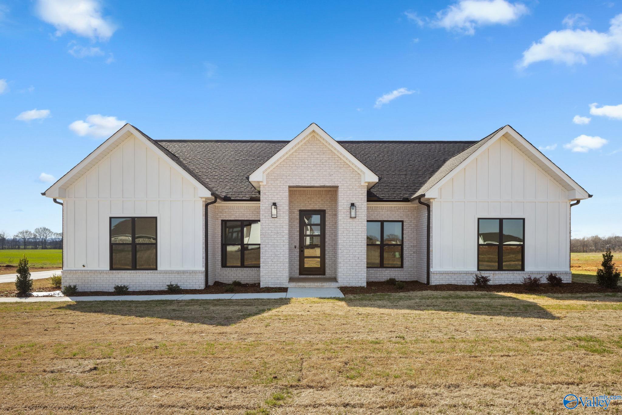 55 Todd Drive, Muscle Shoals, Alabama image 1
