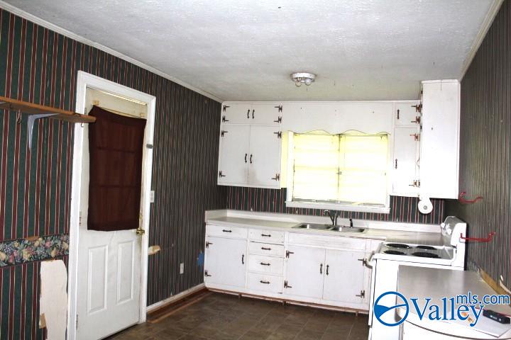 8198-A Brindlee Mountain Parkway, Arab, Alabama image 5