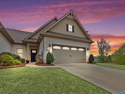 Townhouse For Sale - 184 John Deere Way<br/> Madison, AL 35757