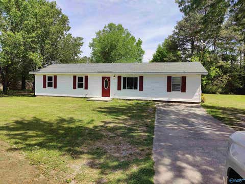 Homes For Sale - 2872 Highway 67<br/> Somerville, AL 35670