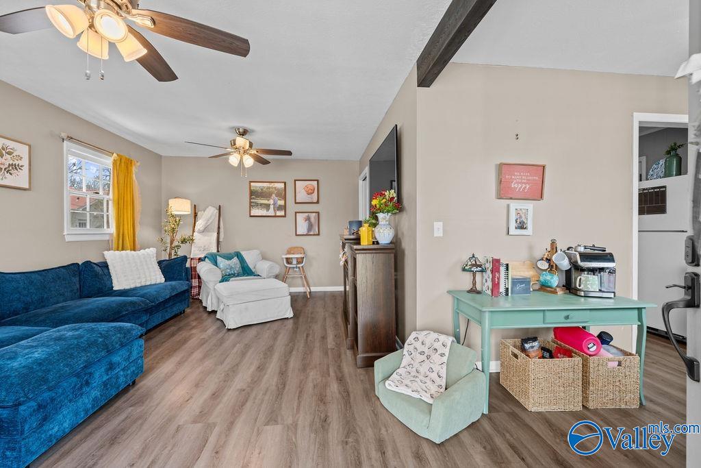 204 E Charlotte Avenue