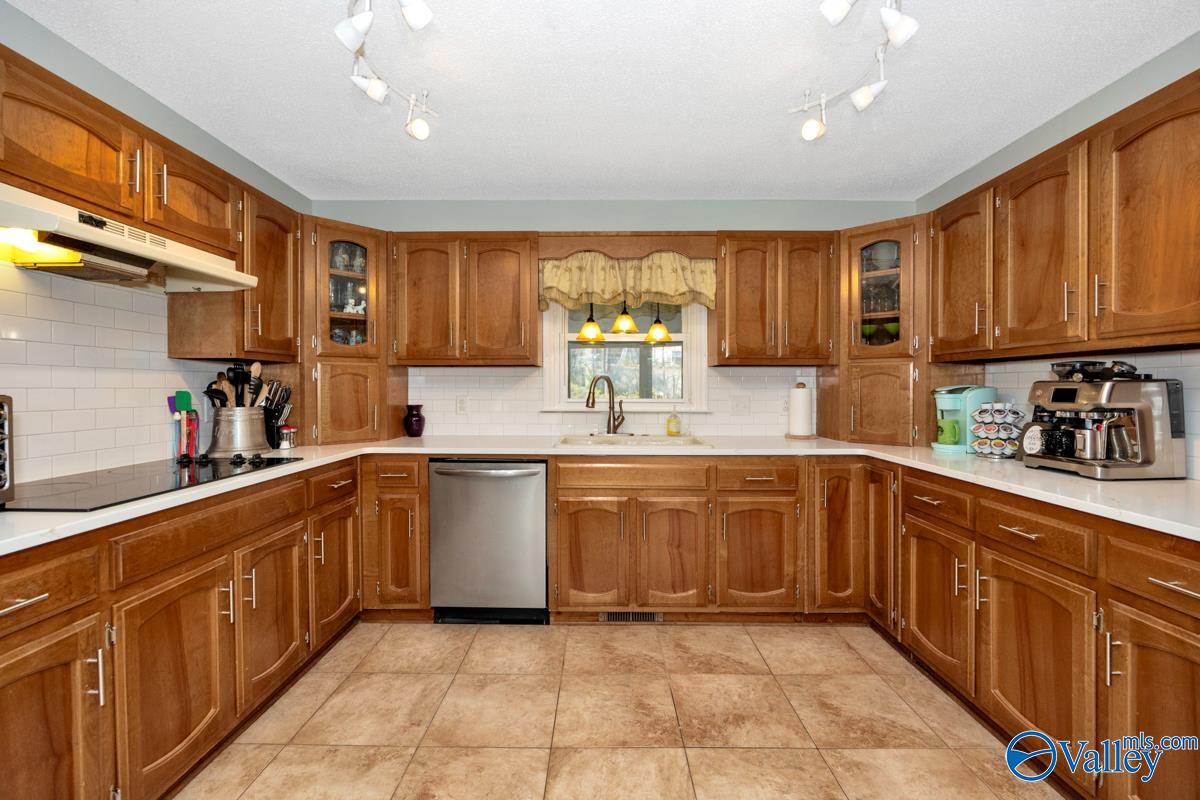 107 Athens Blvd, Madison, Alabama image 9
