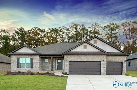 Photo of 104 Clift Creek Drive, Madison, AL 35757 (MLS # 21906717)