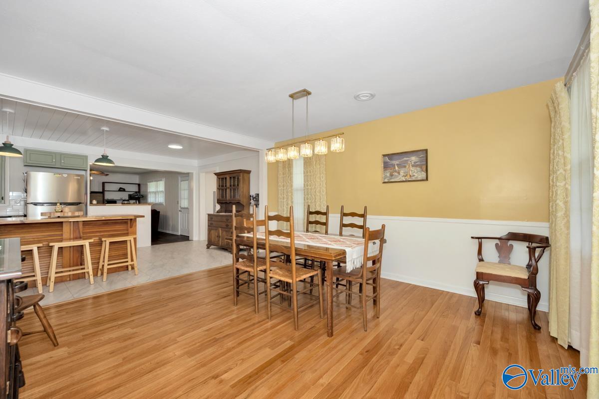 2017 Chambers Drive NE