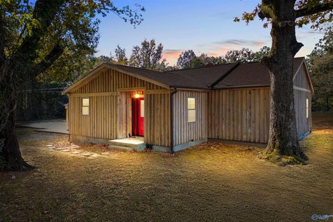 Photo of 22888 Fain Road, Elkmont, AL 35620 (MLS # 21902104) Photo of 22888 Fain Road, Elkmont, AL 35620 (MLS # 21902104)