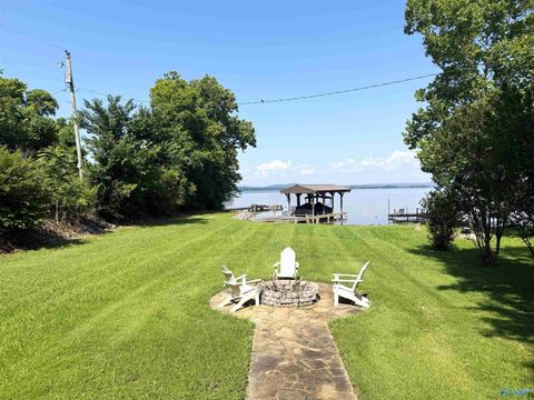 Homes For Sale - LOT 3 Moneys Bend Road<br/> Cedar Bluff, AL 35959