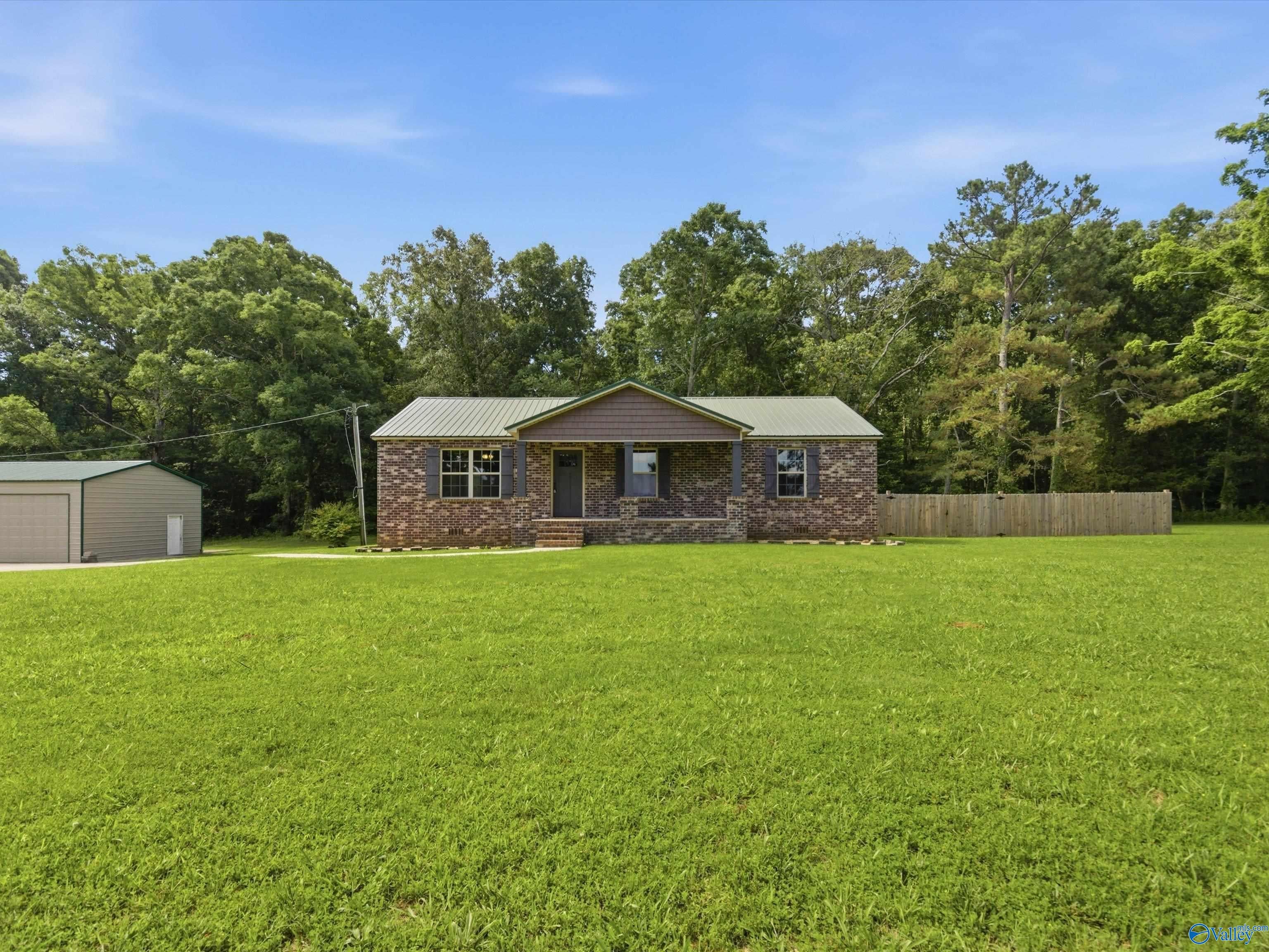 26805 Leslie Lane