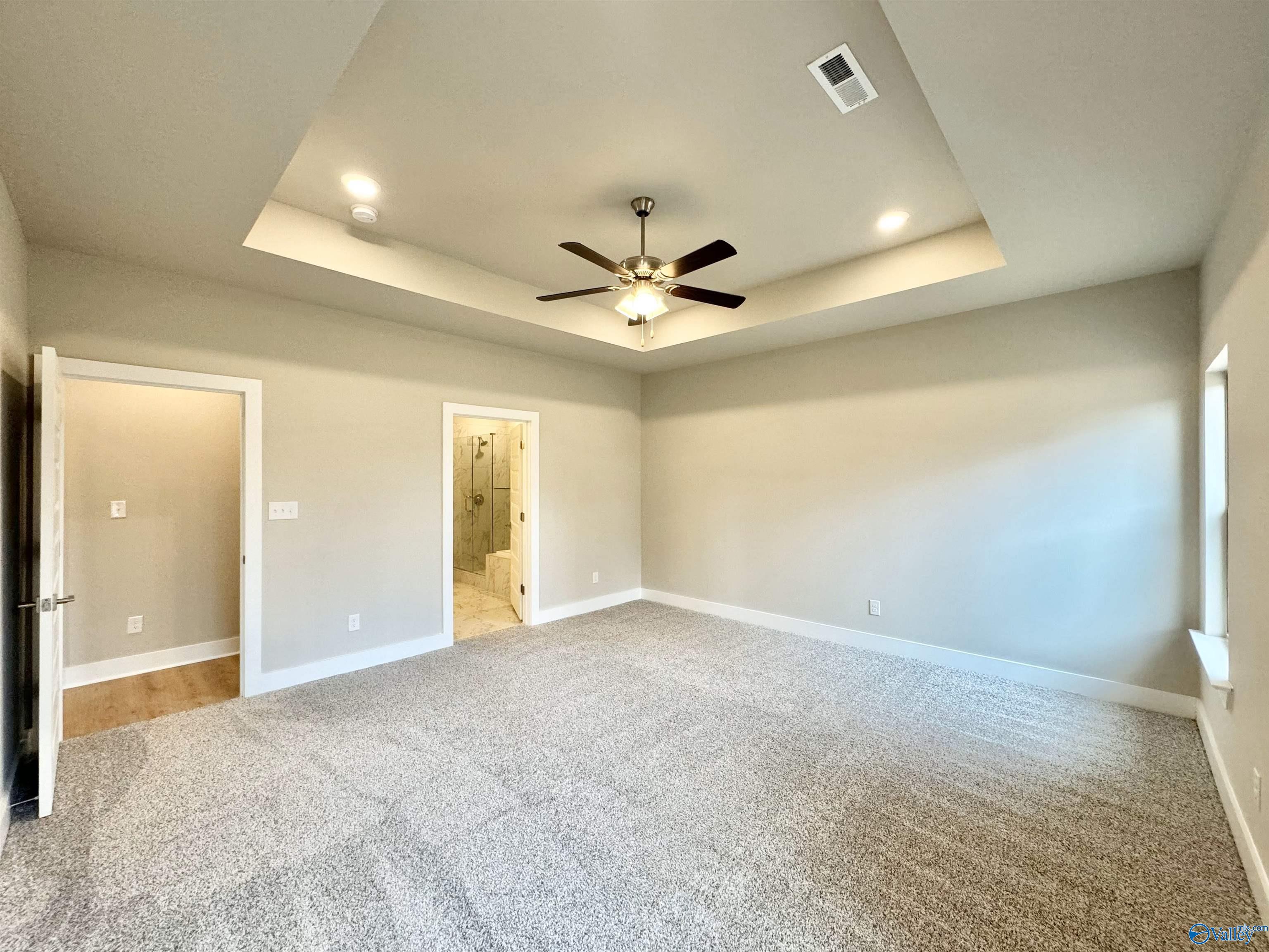 6028 Gardner Maples Drive, Owens Cross Roads, Alabama image 13