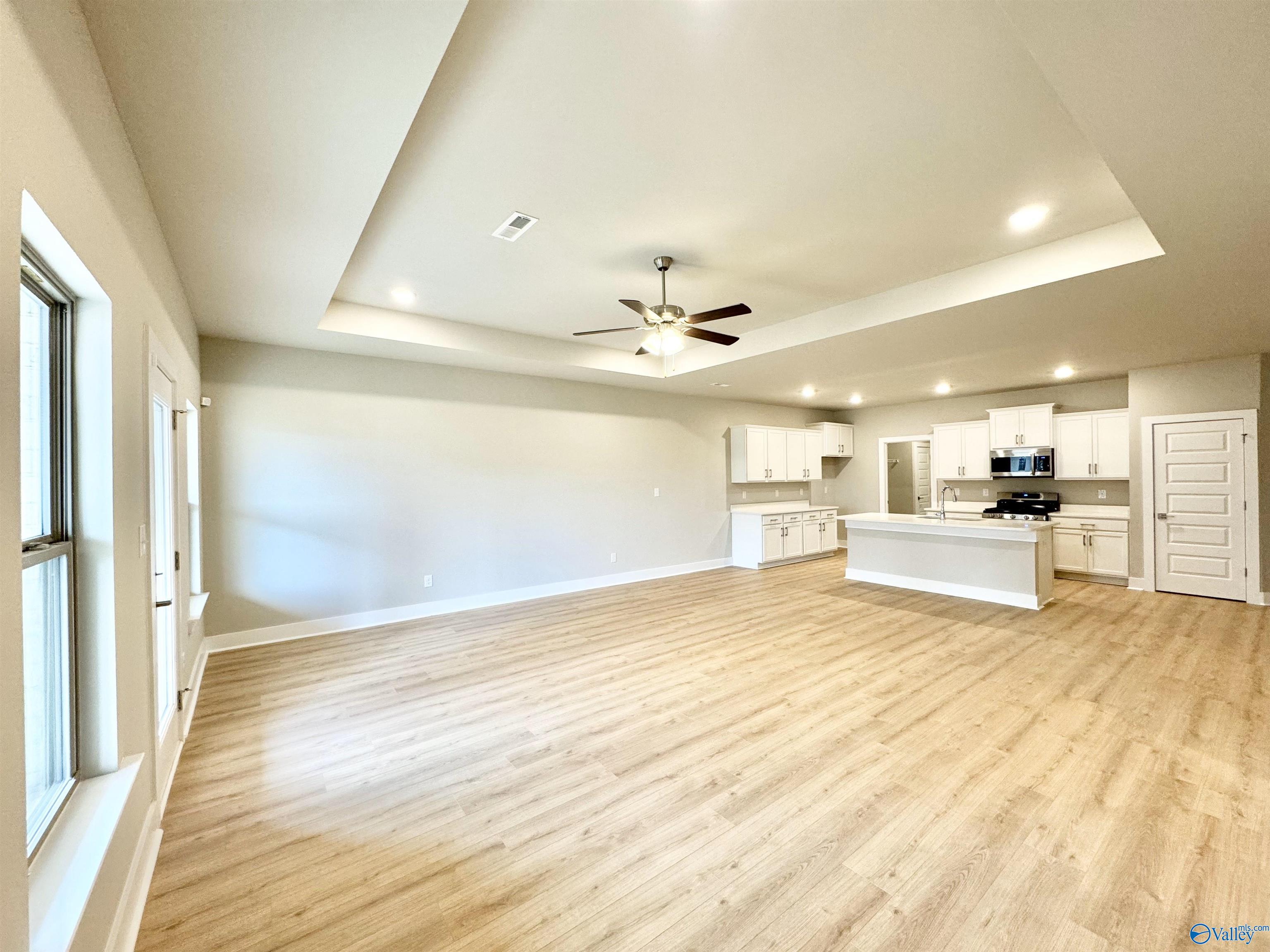 6028 Gardner Maples Drive, Owens Cross Roads, Alabama image 10
