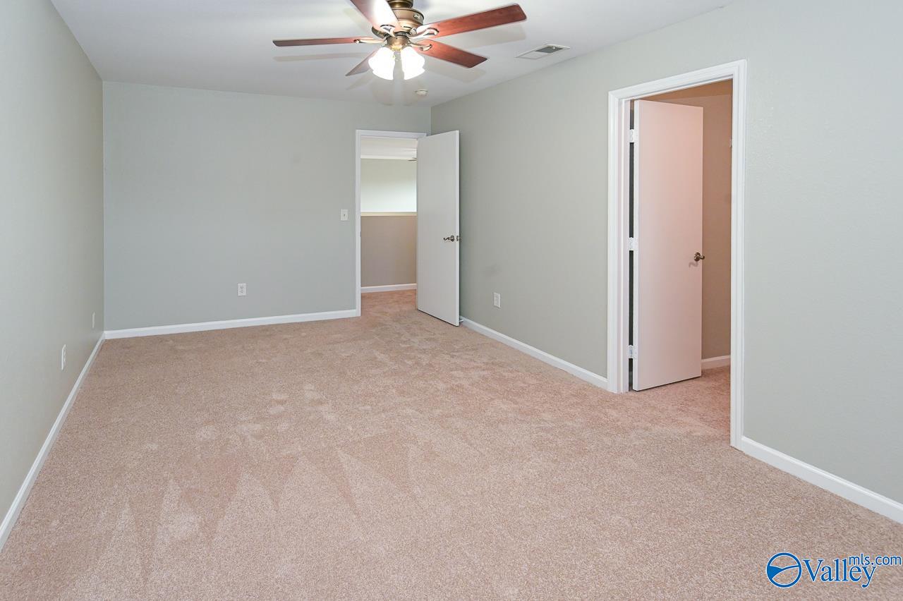 128 Whitestone Drive, Huntsville, Alabama image 29