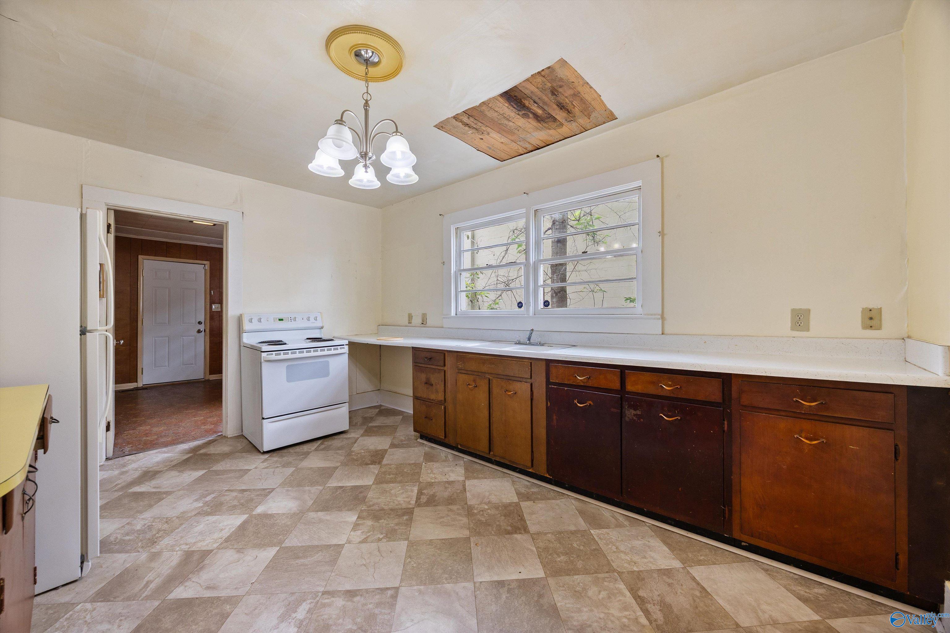 3303 7th Avenue, Huntsville, Alabama image 7