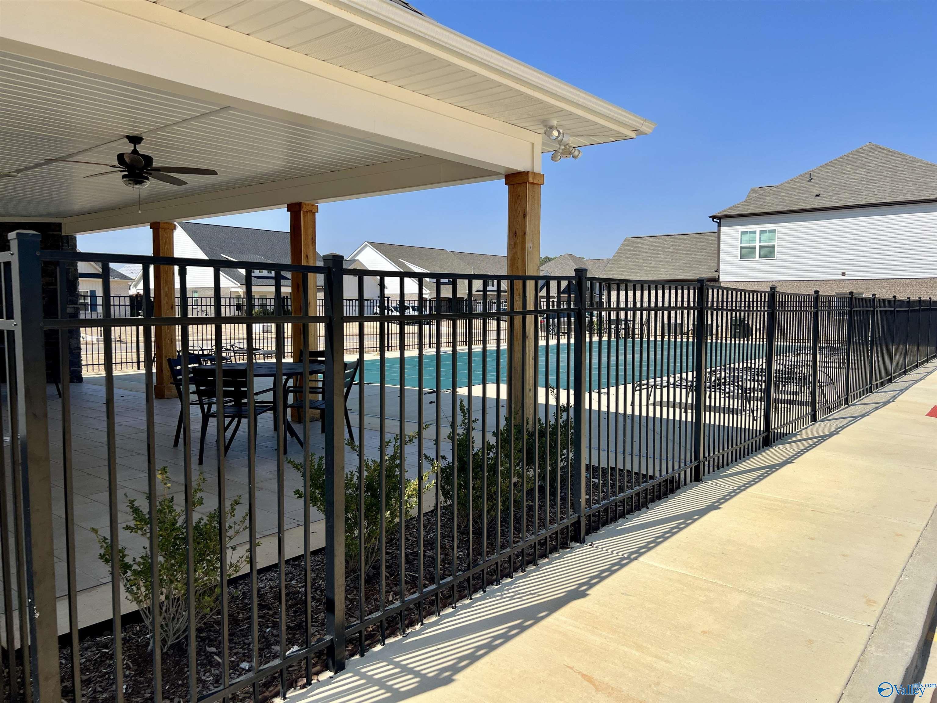 284 Brier Estate Drive, Meridianville, Alabama image 5
