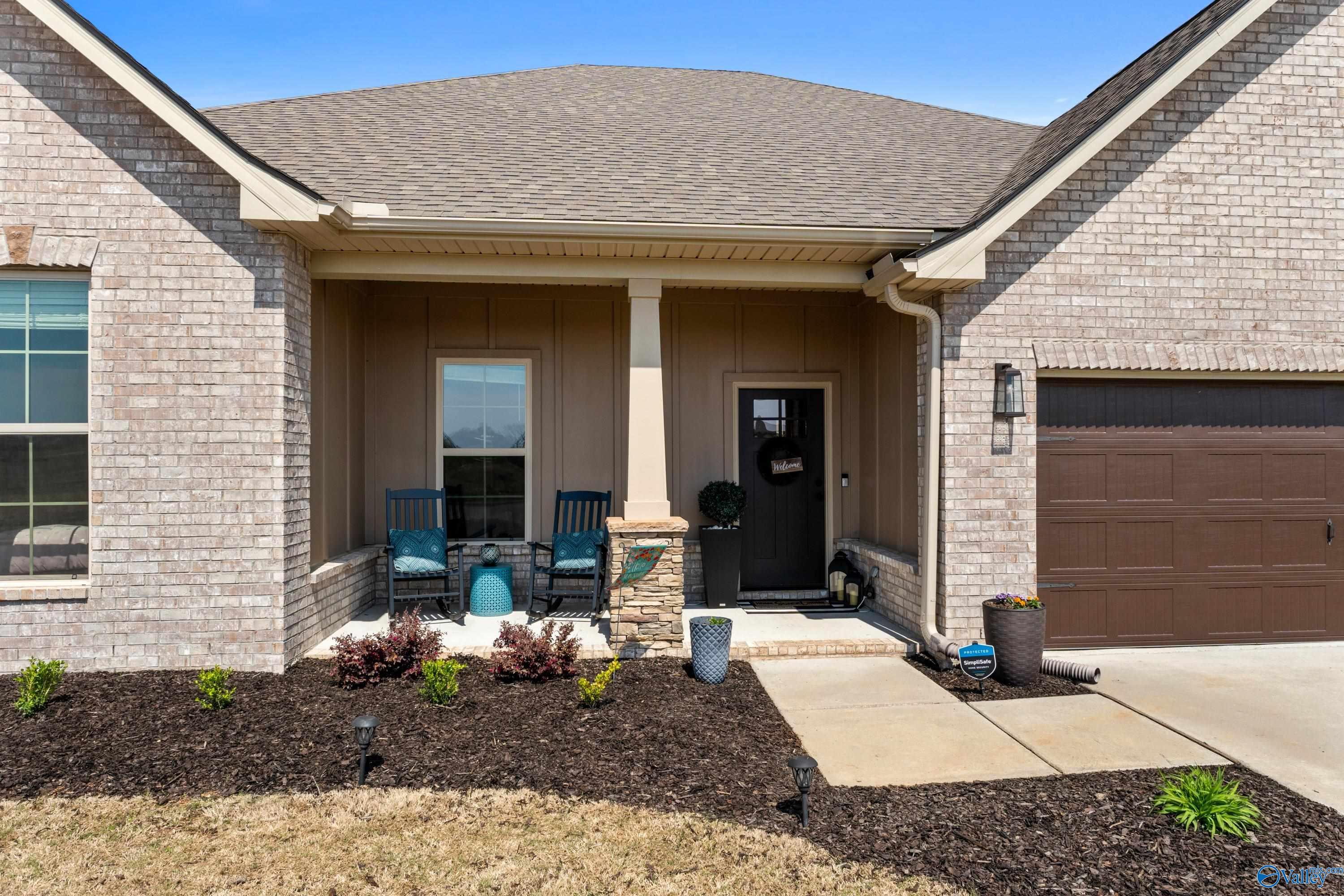 28255 Molly Bee Lane, Toney, Alabama image 4