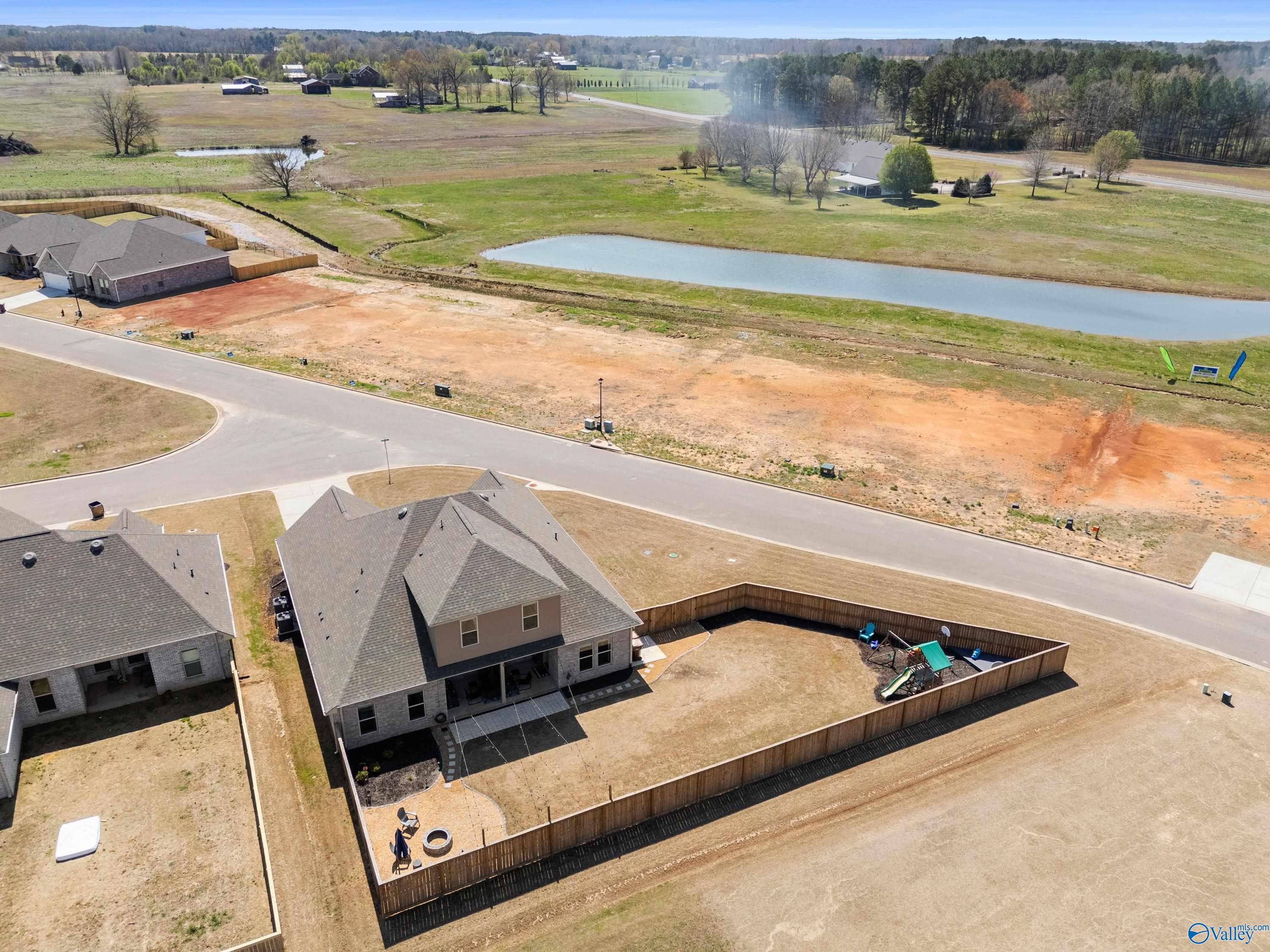 28255 Molly Bee Lane, Toney, Alabama image 41