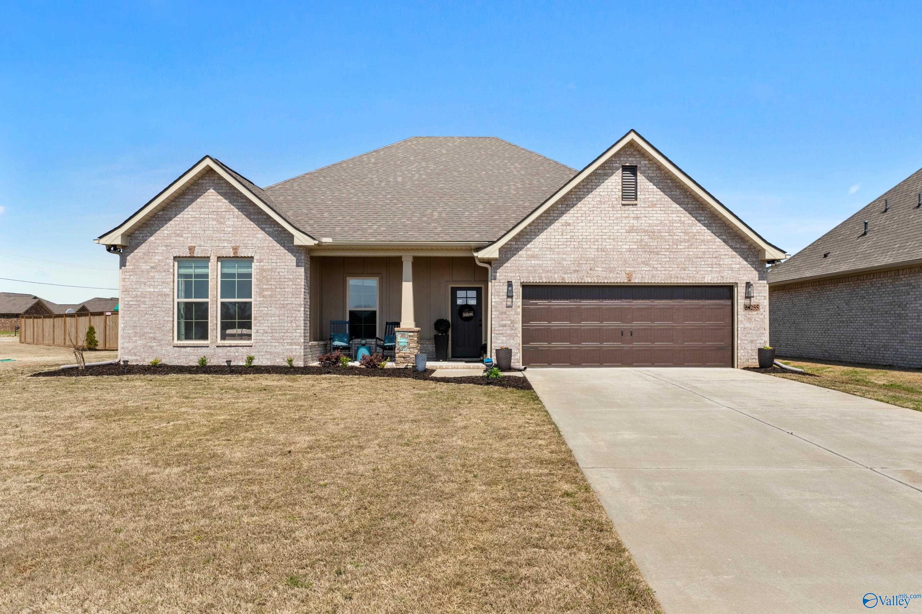 28255 Molly Bee Lane, Toney, Alabama image 1