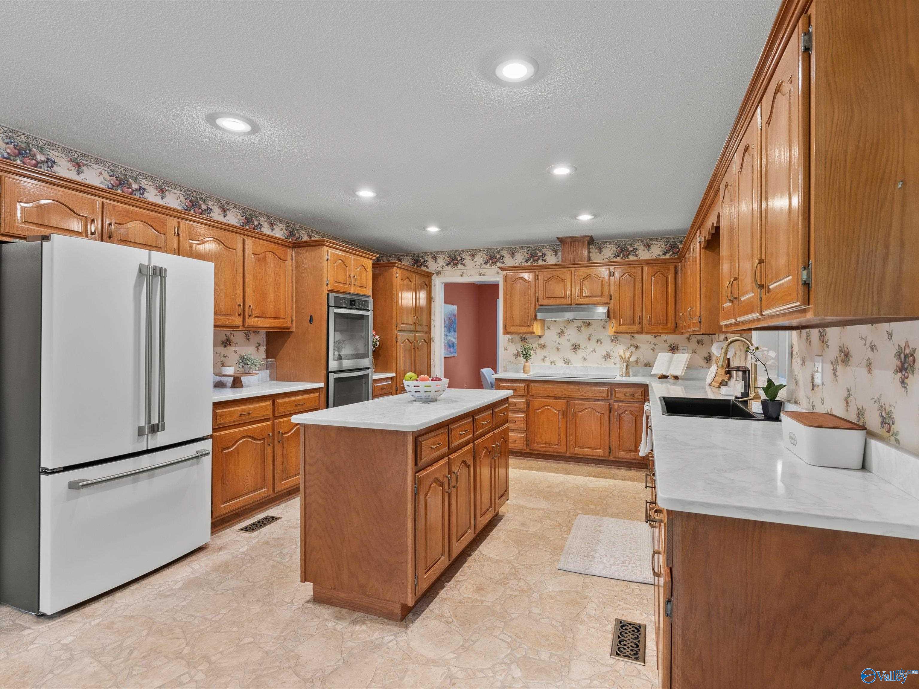 205 Oak Hill Lane