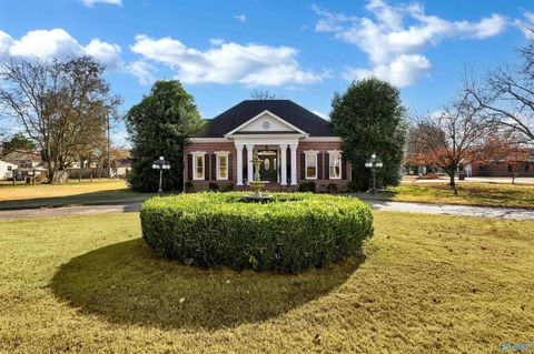 Homes For Sale - 2642 College Street<br/> Courtland, AL 35618