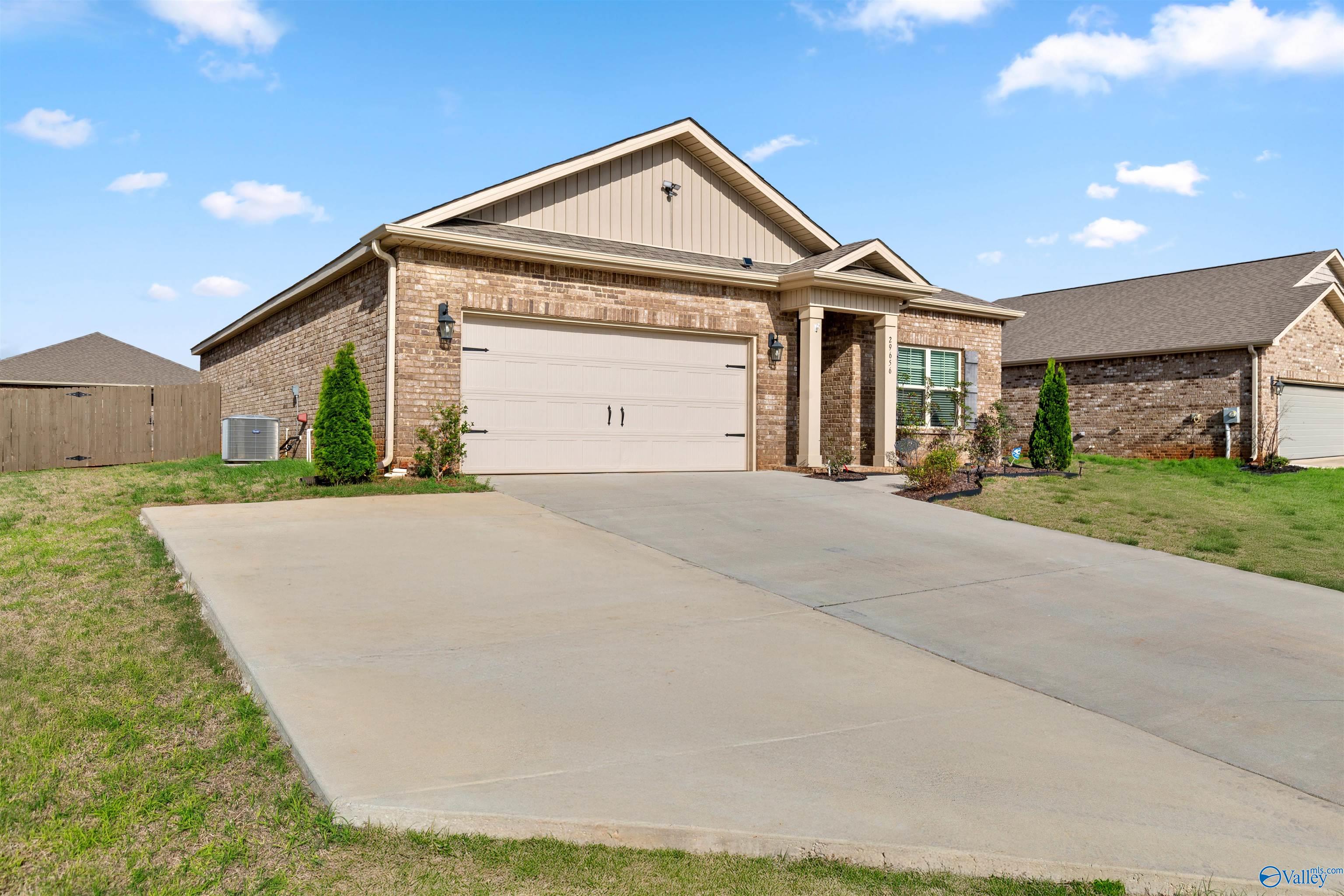 29656 Abbeywood Lane, Harvest, Alabama image 2