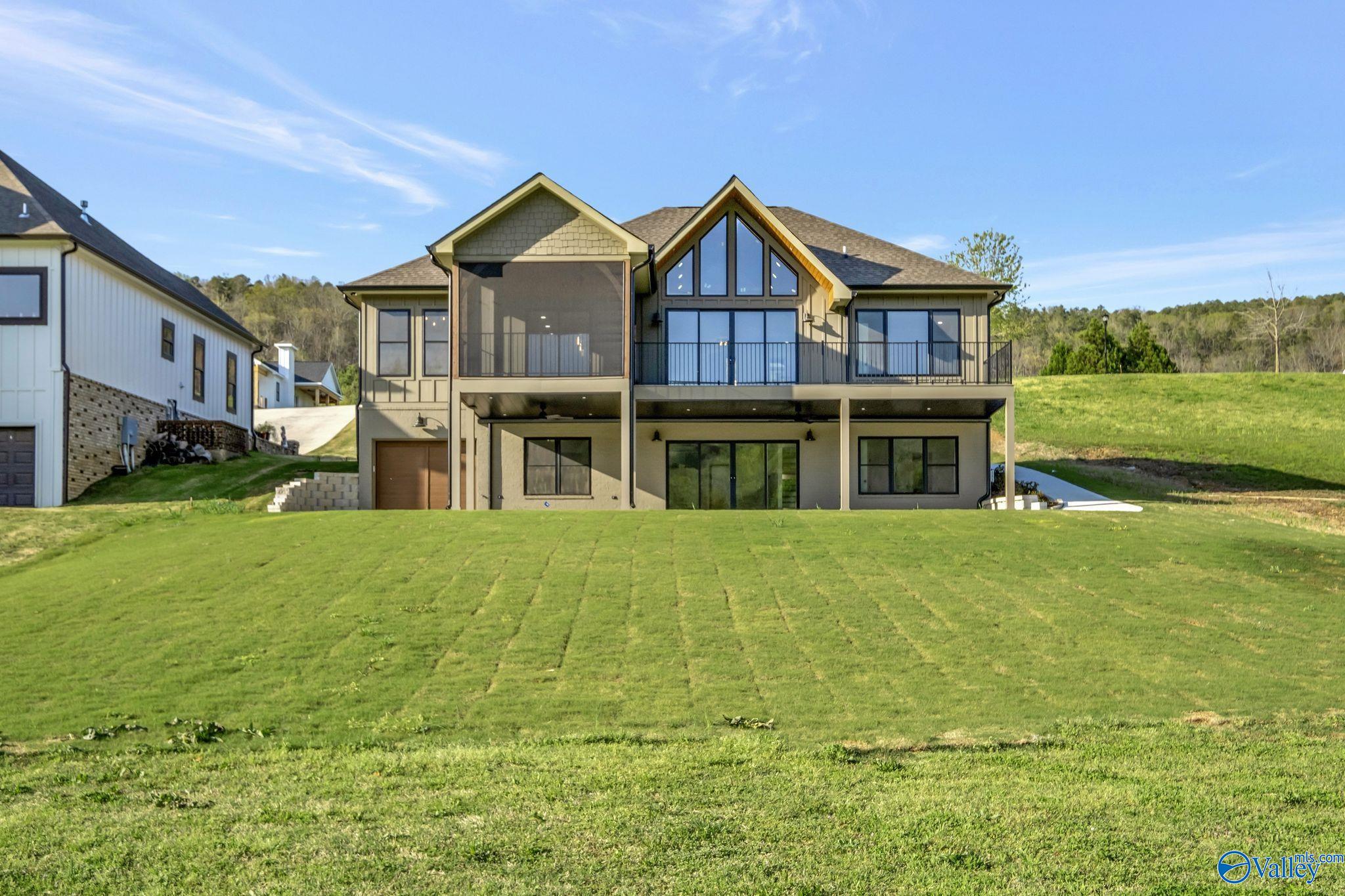 3787 Colonial Drive, Guntersville, Alabama image 4