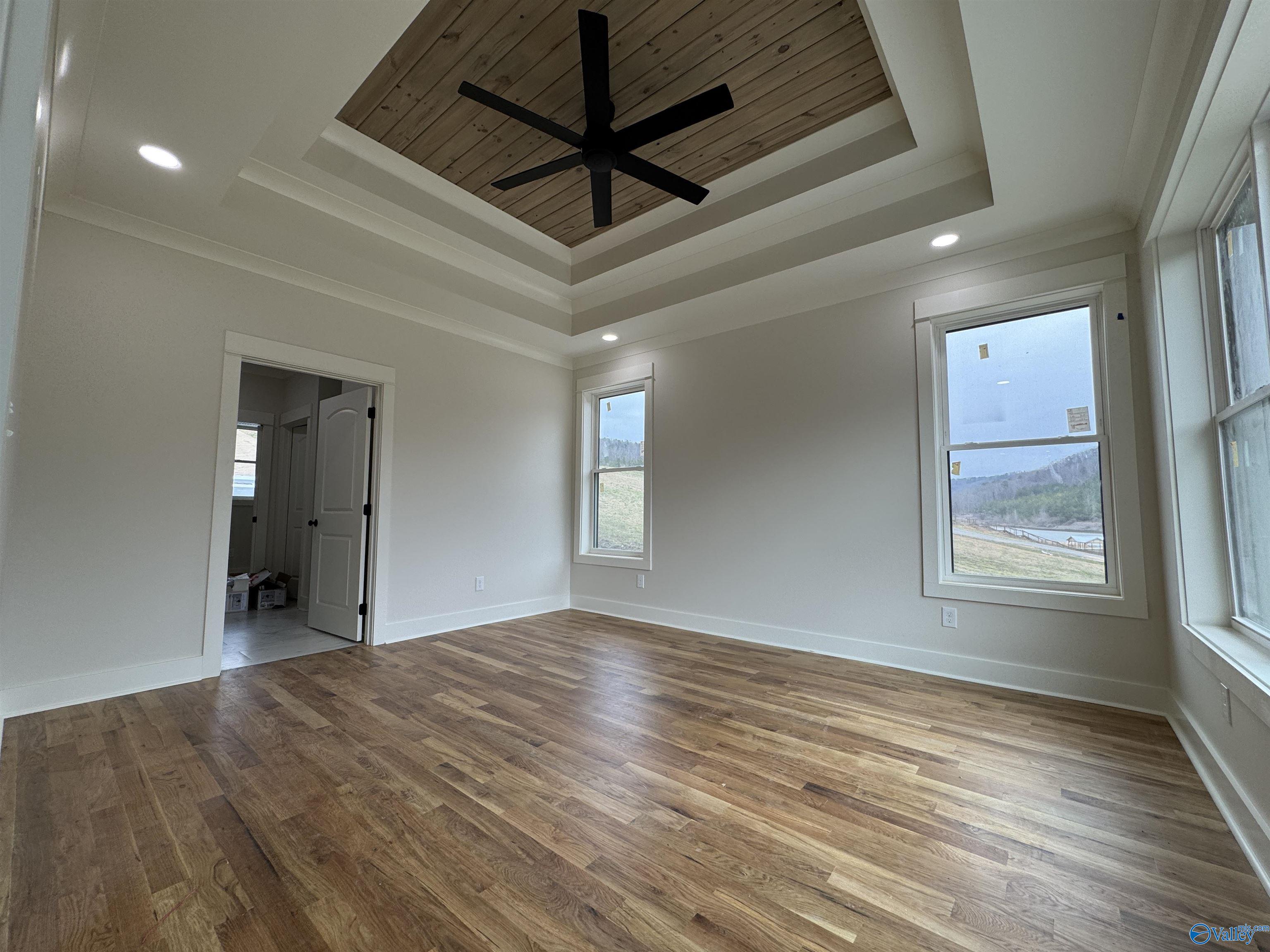 3787 Colonial Drive, Guntersville, Alabama image 11