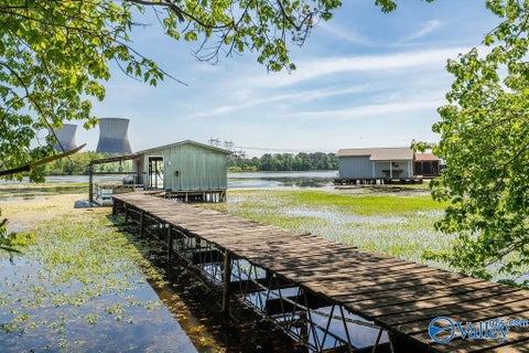 Mobile Home For Sale - 319 River Drive<br/> Hollywood, AL 35752