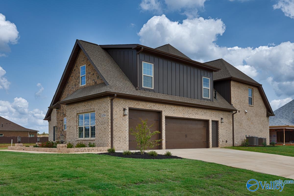 13845 Sand Trap Drive, Athens, Alabama image 2