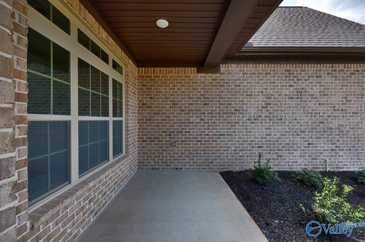 13845 Sand Trap Drive, Athens, Alabama image 7
