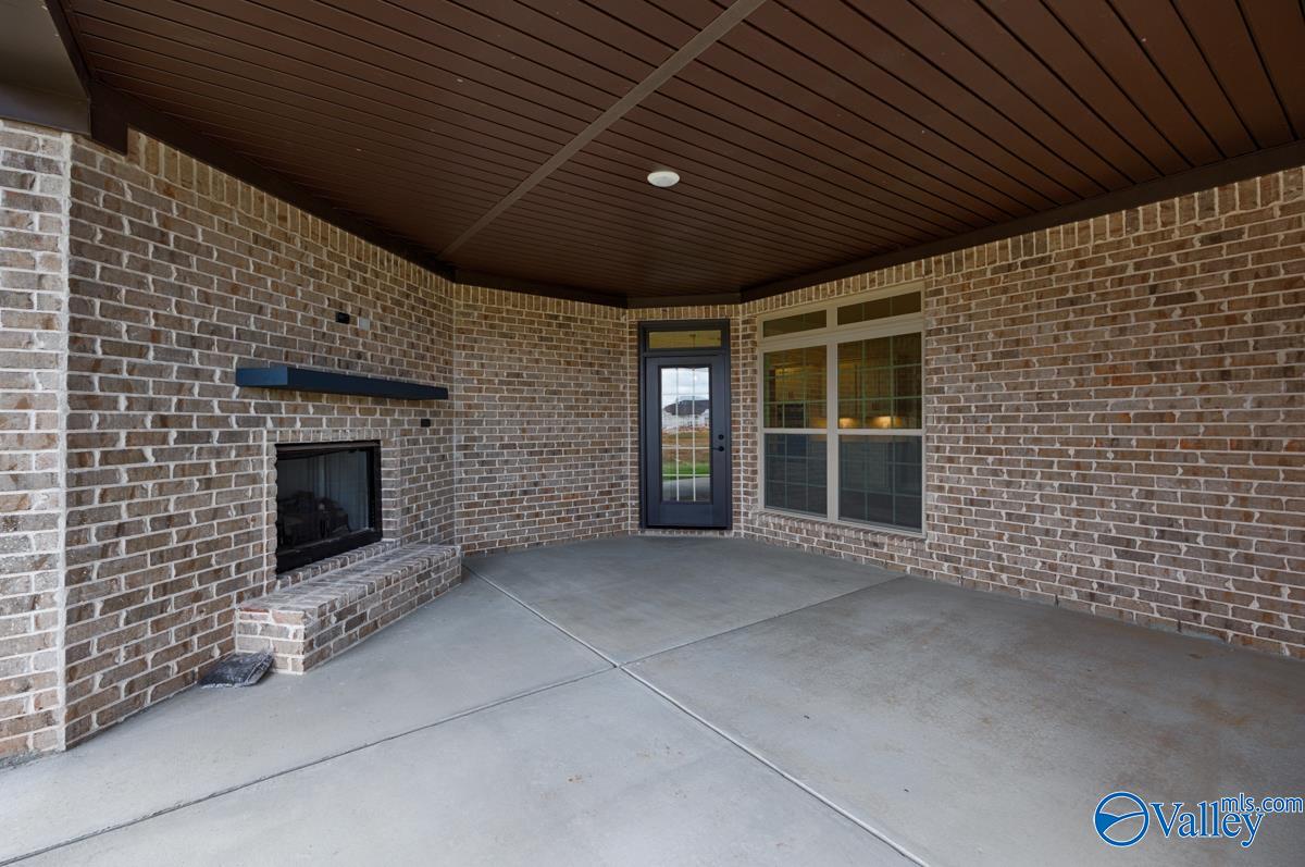 13845 Sand Trap Drive, Athens, Alabama image 9