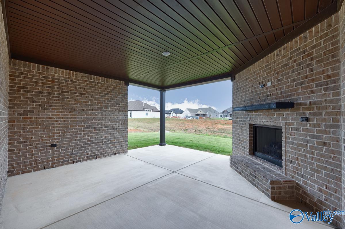 13845 Sand Trap Drive, Athens, Alabama image 8